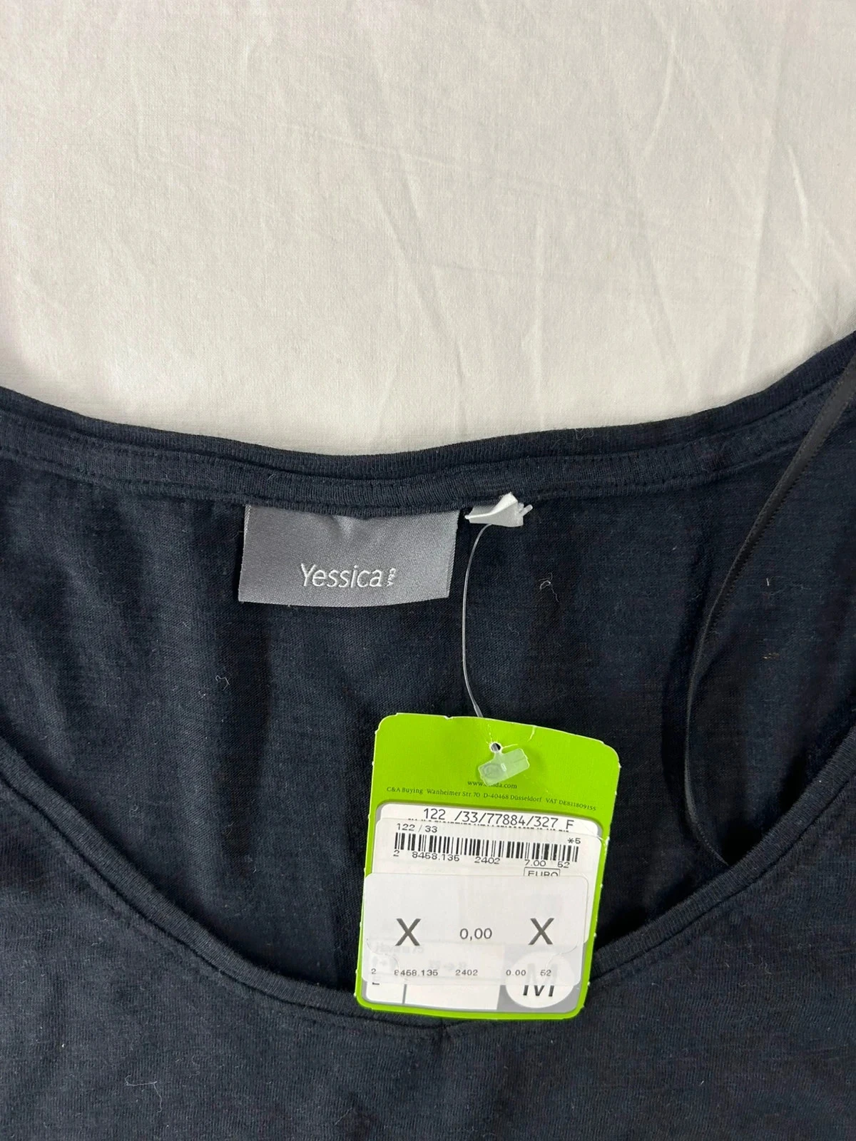 Zwart T-shirt met vintage patronen Yessica C&A – photo 5